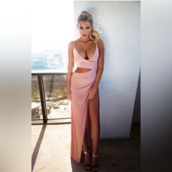 GORGEOUS abyss by abby LEE GOWN in blush - Picture 3 of 10